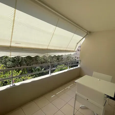 Apartmán Cozy With Balcony Close To The Sea Antibes